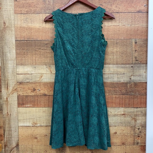 As U Wish Green Lace Mini Drew - Picture 5 of 9